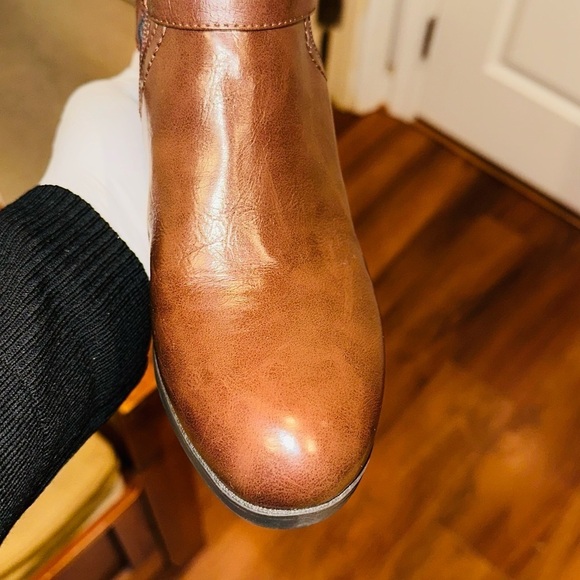 Unisa Brown Leather Riding Boots. - Picture 11 of 15